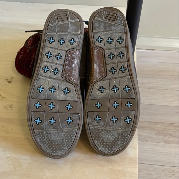 TOMS Bundle - Picture 11 of 11